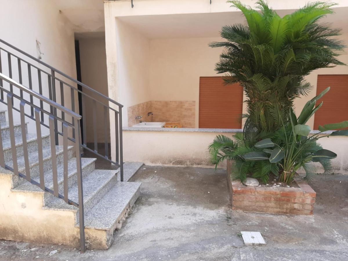 Casa Vacanze Andreana Apartment Letojanni Exterior photo