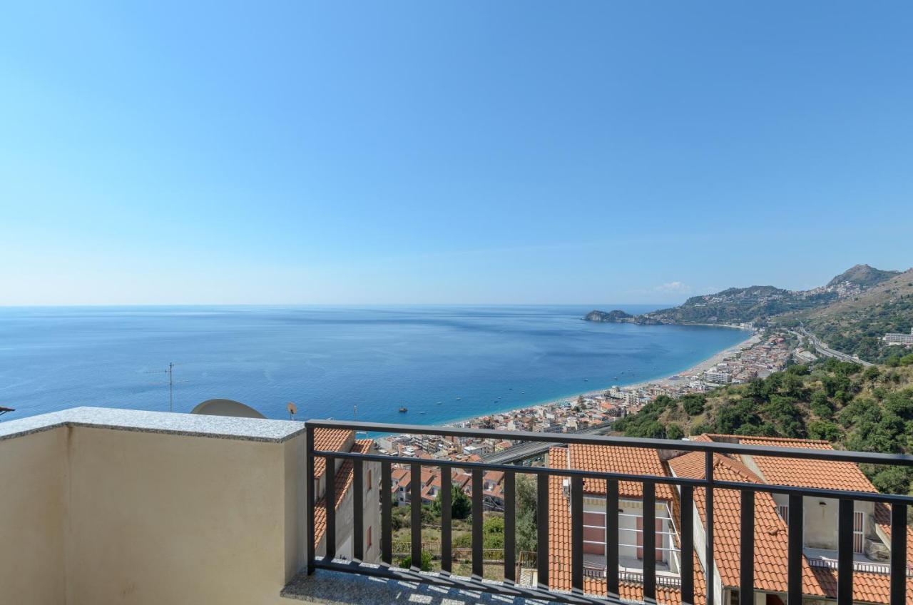 Casa Vacanze Andreana Apartment Letojanni Exterior photo