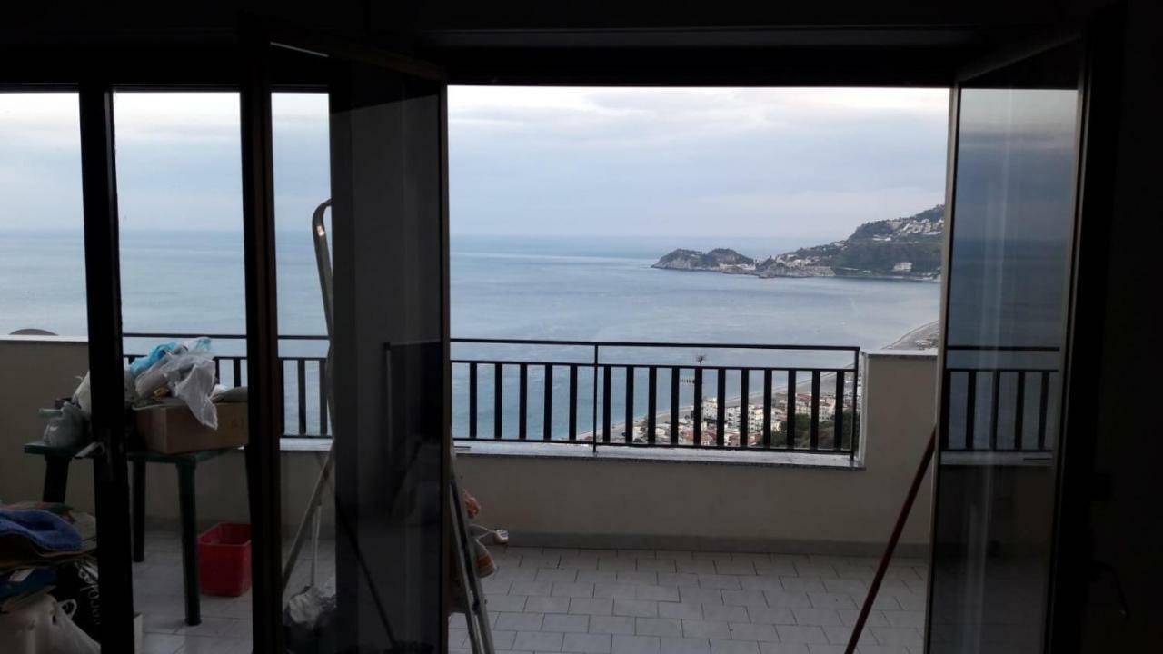 Casa Vacanze Andreana Apartment Letojanni Exterior photo